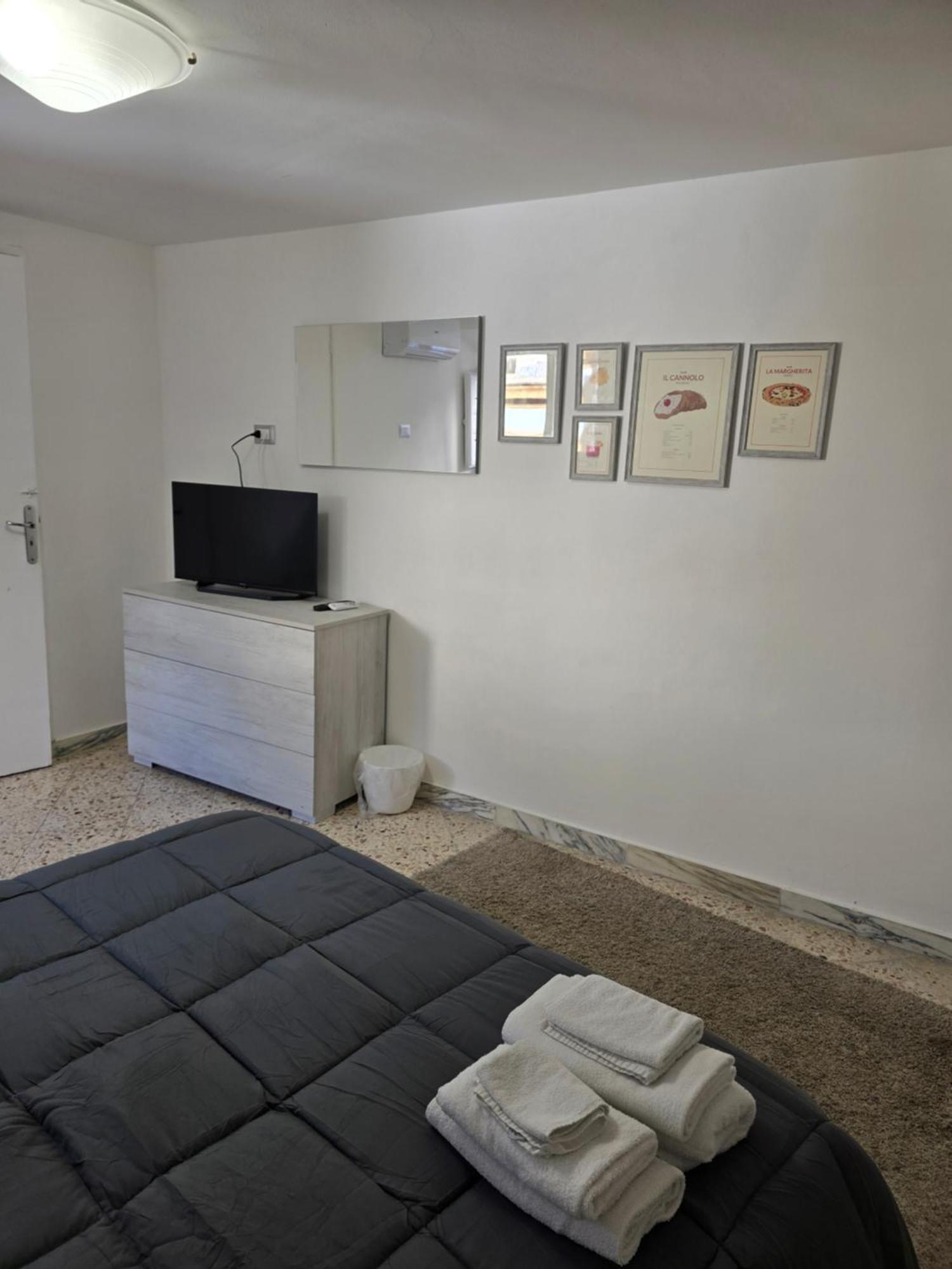 Mak House Hotel Палермо Екстериор снимка